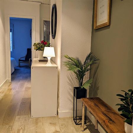 Apartamentos Vernia 翁蒂年特 外观 照片