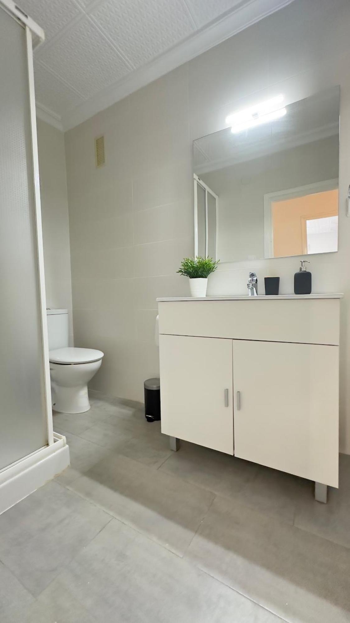 Apartamentos Vernia 翁蒂年特 外观 照片