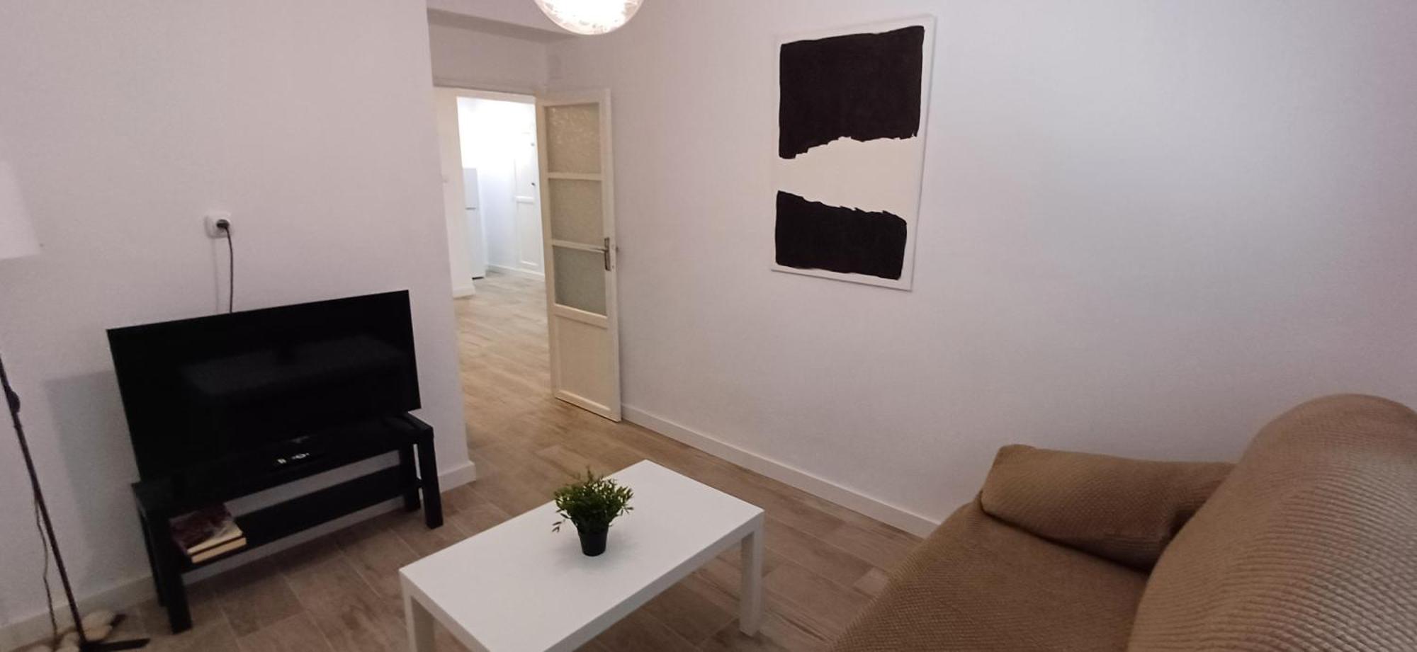 Apartamentos Vernia 翁蒂年特 外观 照片